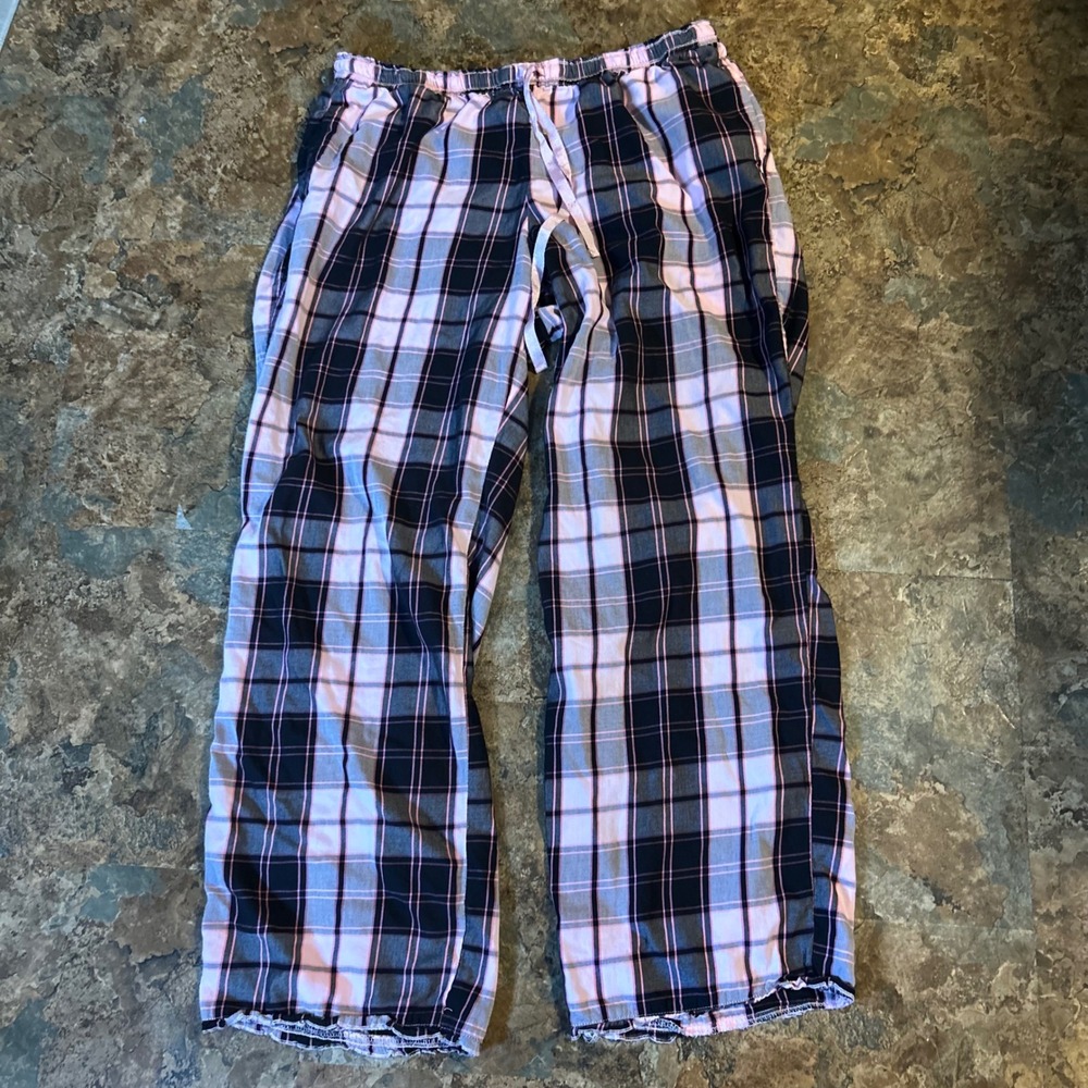 Victoria's Secret Plaid Pajama Pants Womens Size XL Long Pink Black Pajamas Pjs